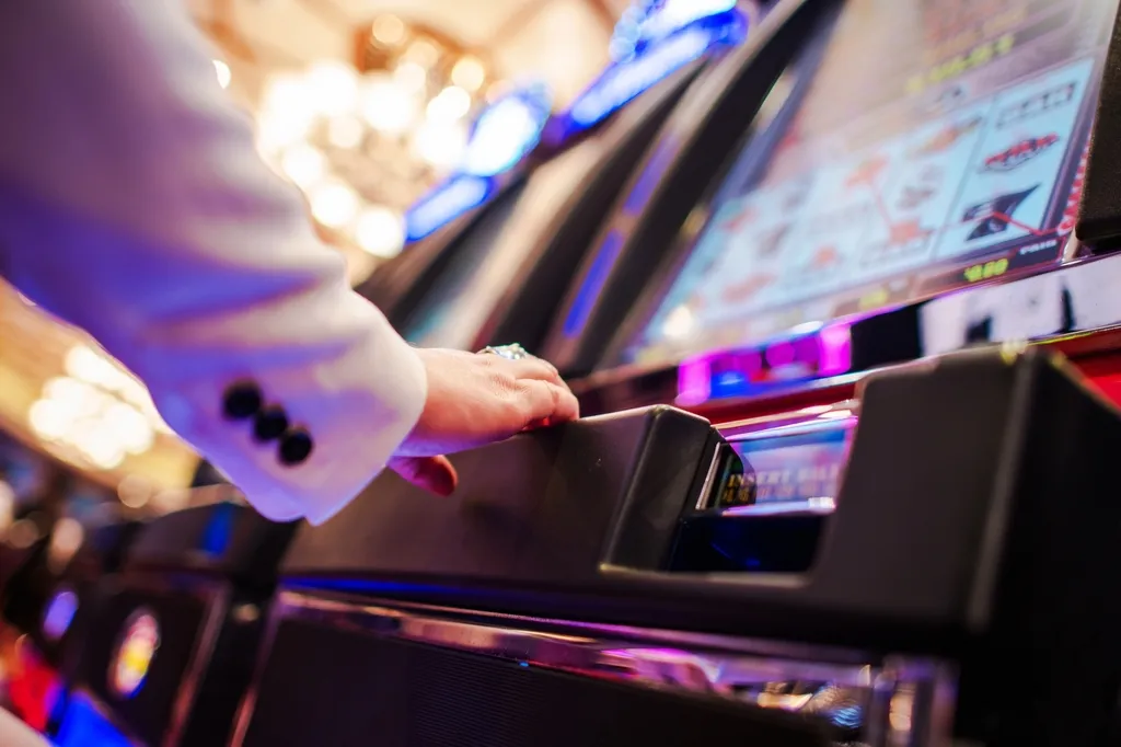 Kiếm tiền: Mẹo đặc biệt để thắng jackpot trong trò chơi máy đánh bạc